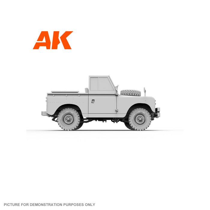 AK Interactive - 1/35 Scale Models - LAND ROVER 88 SERIES IIA ROVER 8