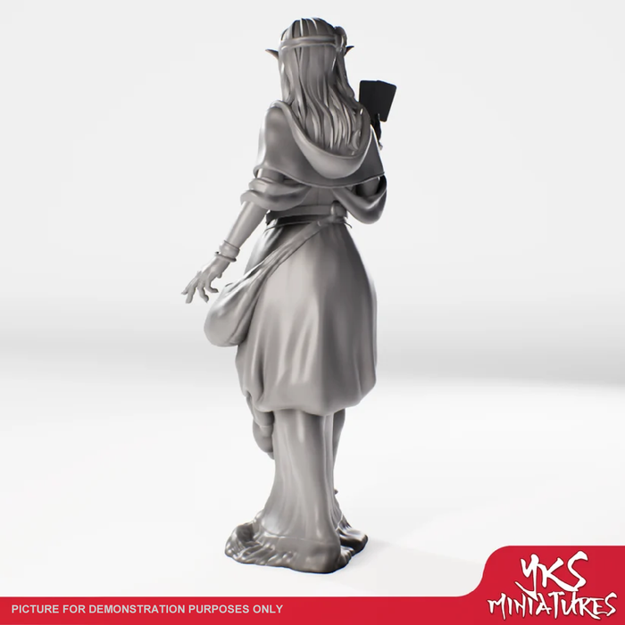 YKS Miniatures - Fortune Teller - (M)