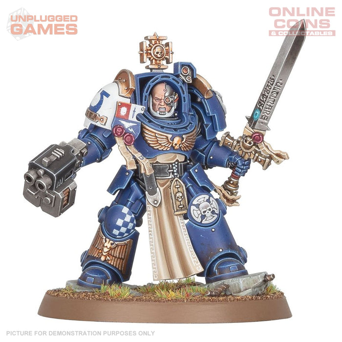 Warhammer 40,000 - Captain in Terminator Amour