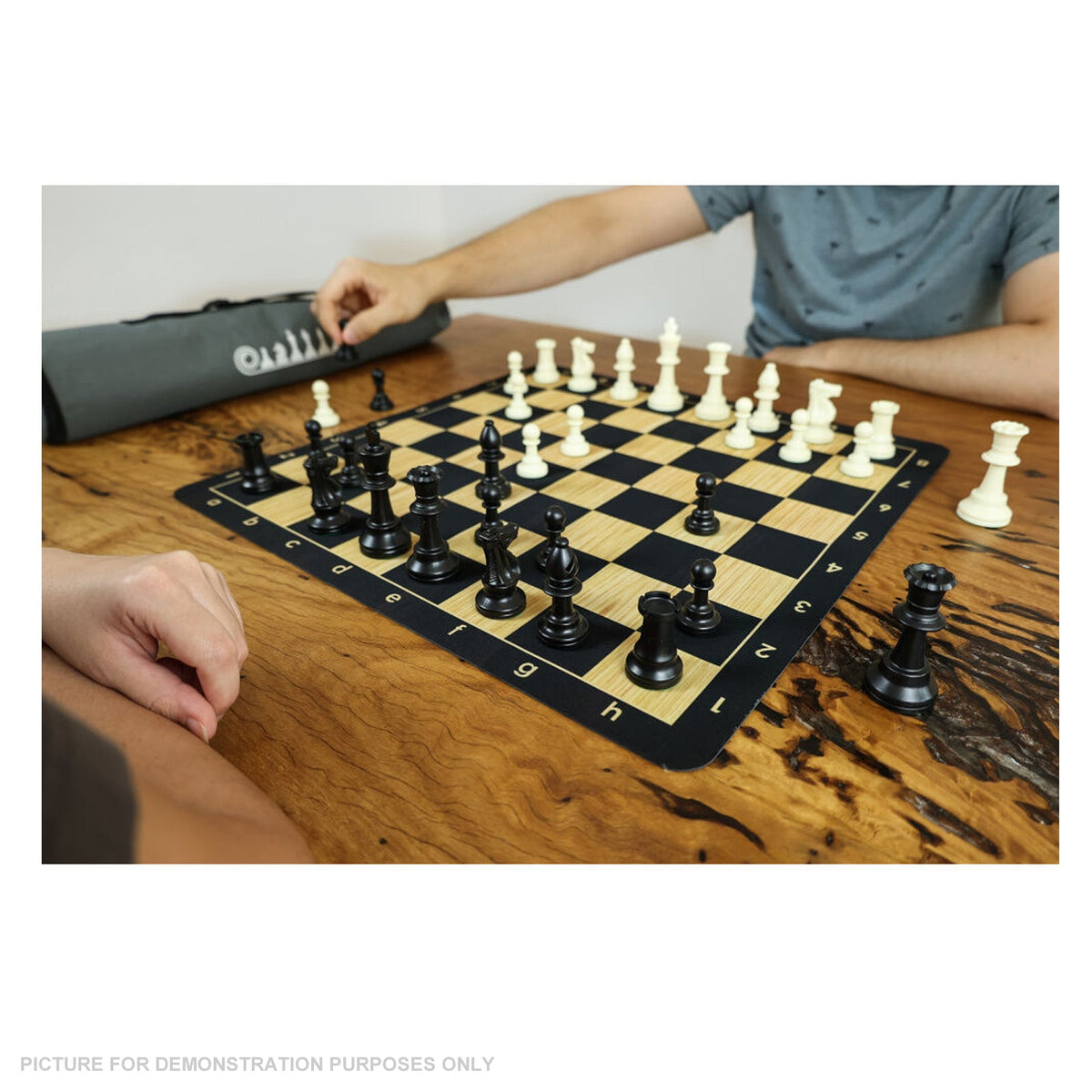 Gl Chess Set LPG Classics Club Chess Set - Black Woodgrain — Unplugged Games